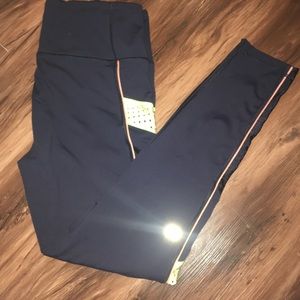 Victoria’s Secret Knockout Tights